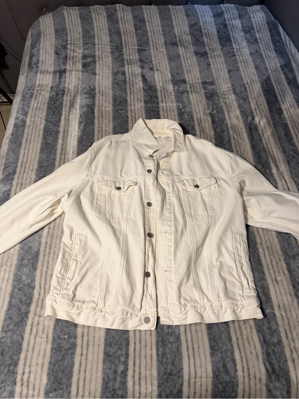 H&M Off-White Denim Jacket with Button Front